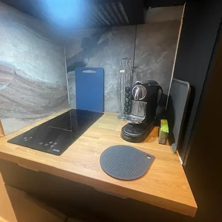 La Cour De La Trésorerie